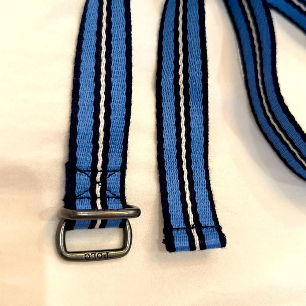 Polo Ralph Lauren boys blue and white canvas belt. size S.